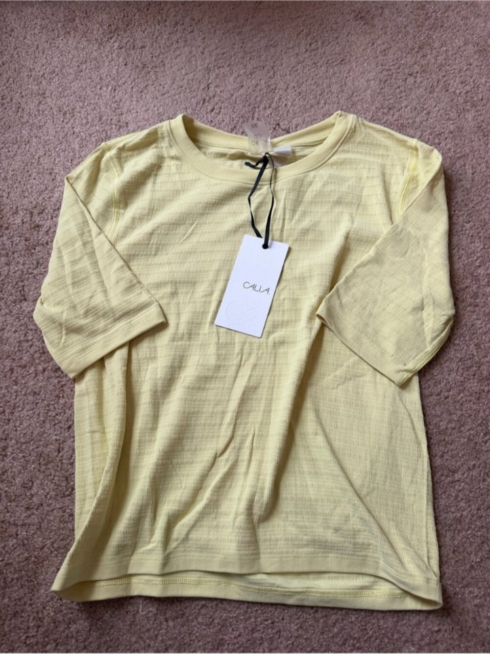 NWT CALIA Soft Yellow Short Sleeve Top